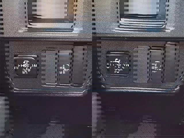 Used 2018 Toyota Tacoma SR5 image 22