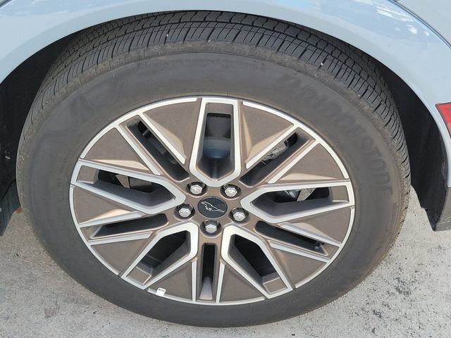 Certified 2025 Ford Mustang Mach-E Premium AWD/4WD image 5