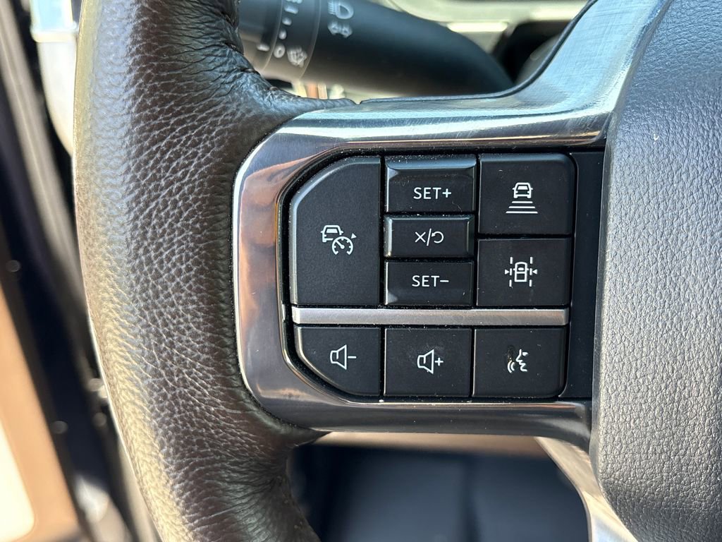 Certified 2025 Ford F250 King Ranch AWD/4WD image 17