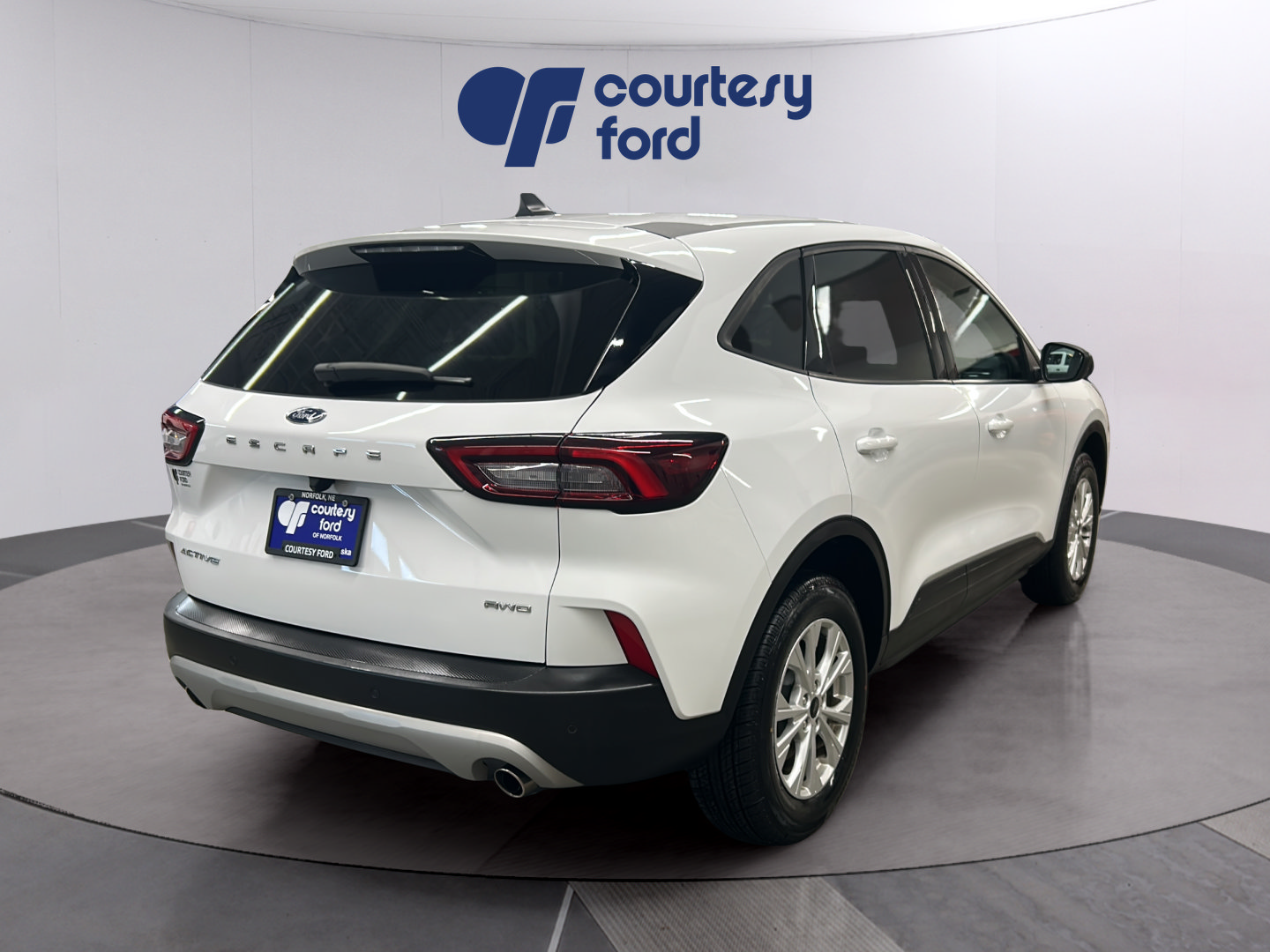 Certified 2025 Ford Escape Active w/ Tech Pack #1 AWD/4WD image 8