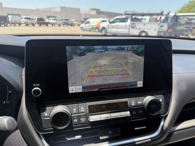 Used 2024 Toyota Grand Highlander AWD image 9