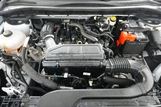 Certified 2025 Ford Escape Active AWD/4WD image 28