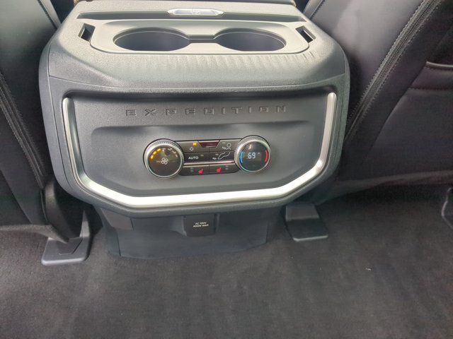 Certified 2025 Ford Expedition Tremor AWD/4WD image 33