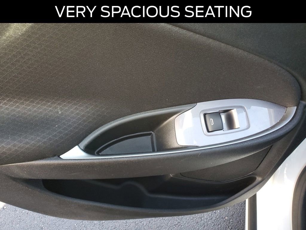 Used 2024 Chevrolet Malibu LT image 10