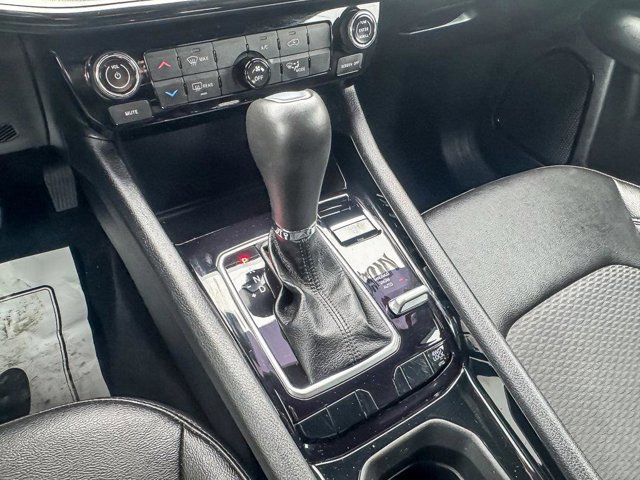 Used 2025 Jeep Compass Latitude w/ Altitude Special Edition image 23