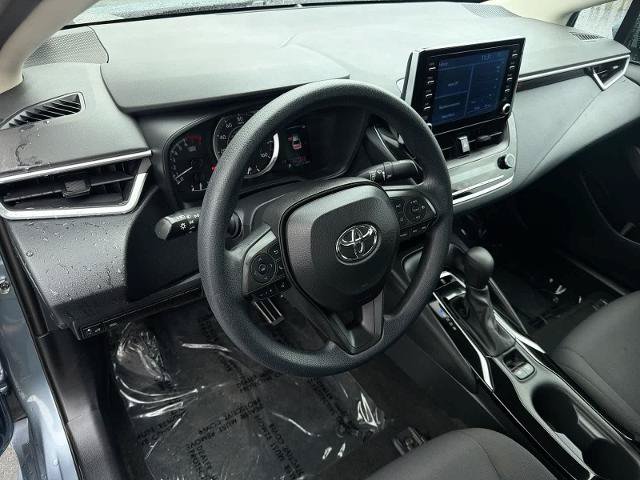 Used 2020 Toyota Corolla LE w/ Carpet Mat Package (TMS) FWD image 10