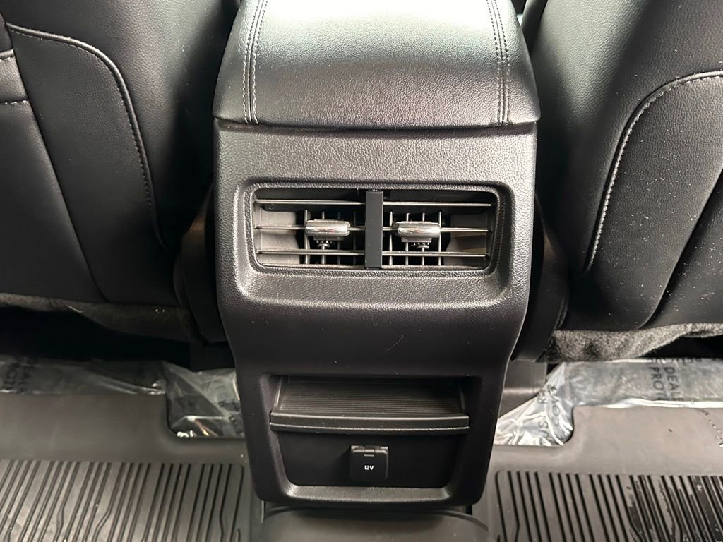 Certified 2019 Ford Edge SEL w/ Equipment Group 201A AWD/4WD image 19