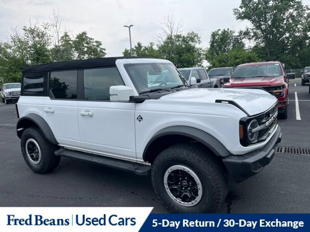 Certified 2023 Ford Bronco Outer Banks w/ Sasquatch Package