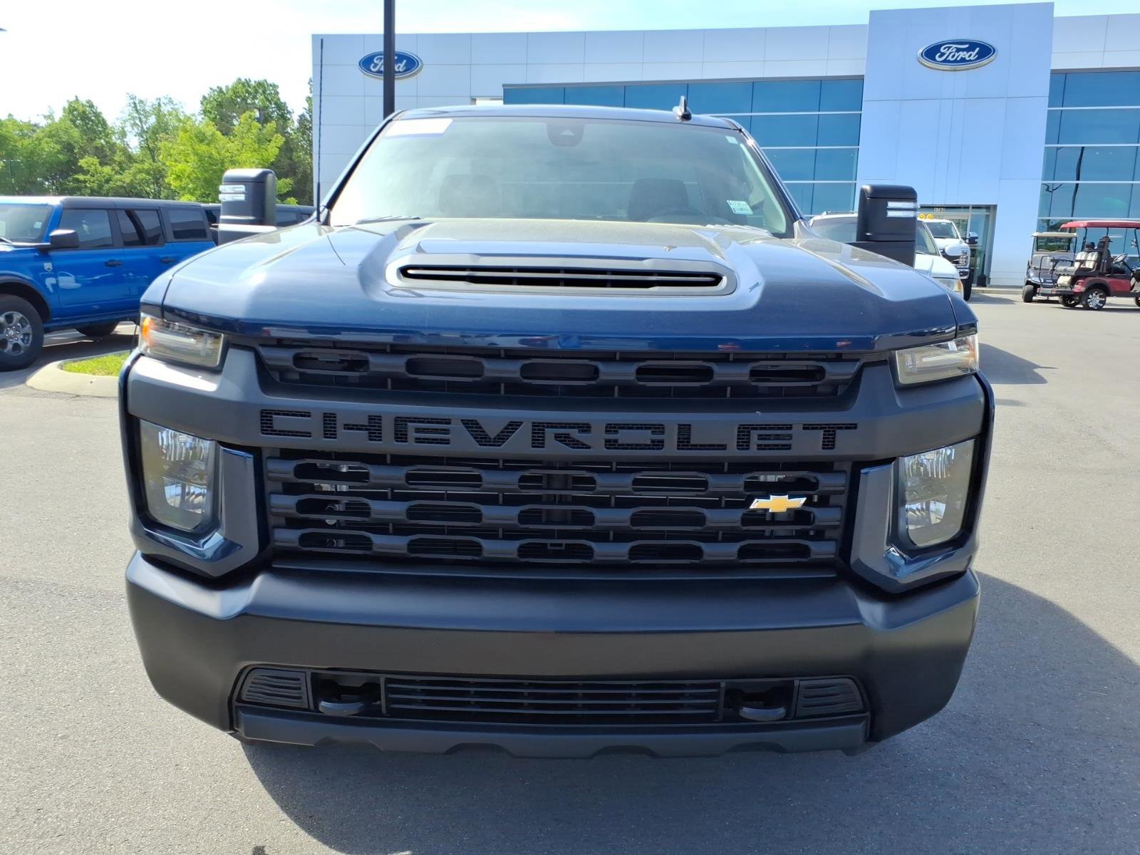 Used 2021 Chevrolet Silverado 2500 W/T w/ WT Convenience Package image 8
