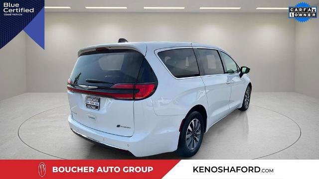 Used 2024 Chrysler Pacifica Limited FWD image 5