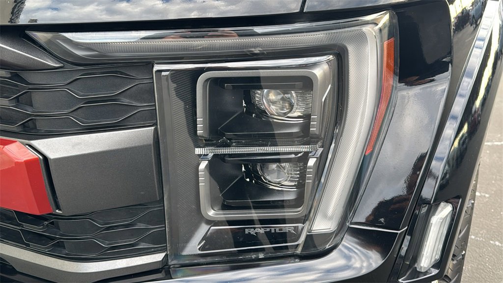 Certified 2023 Ford F150 Raptor w/ Raptor Carbon Fiber Package image 7