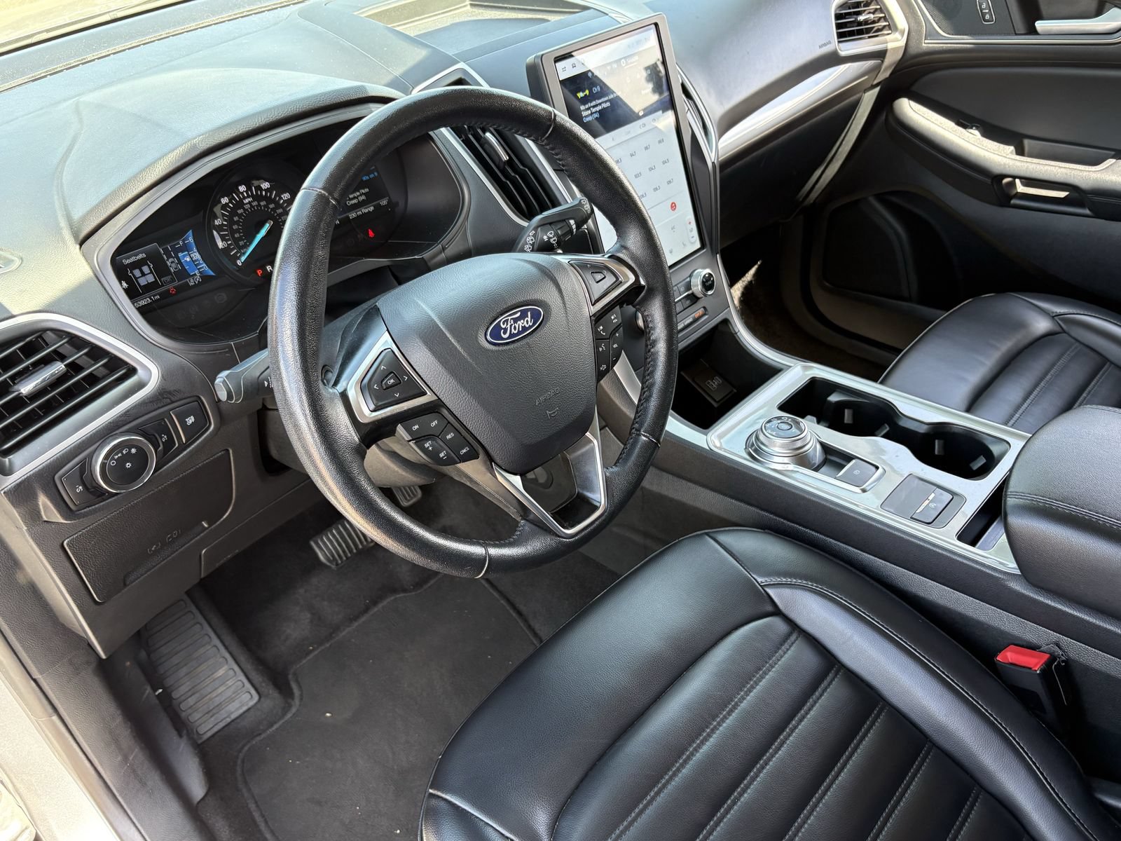 Certified 2024 Ford Edge SEL AWD/4WD image 23