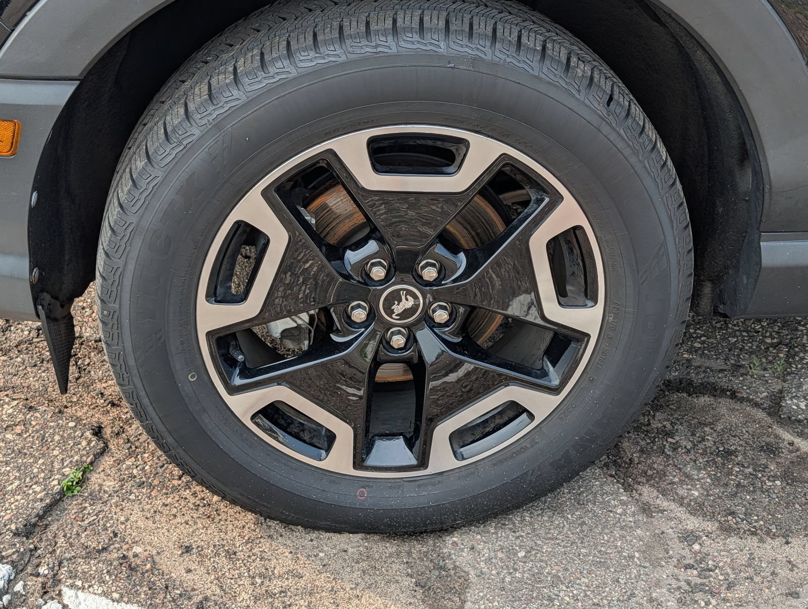Certified 2021 Ford Bronco Sport Outer Banks w/ Outer Banks Package AWD/4WD image 12
