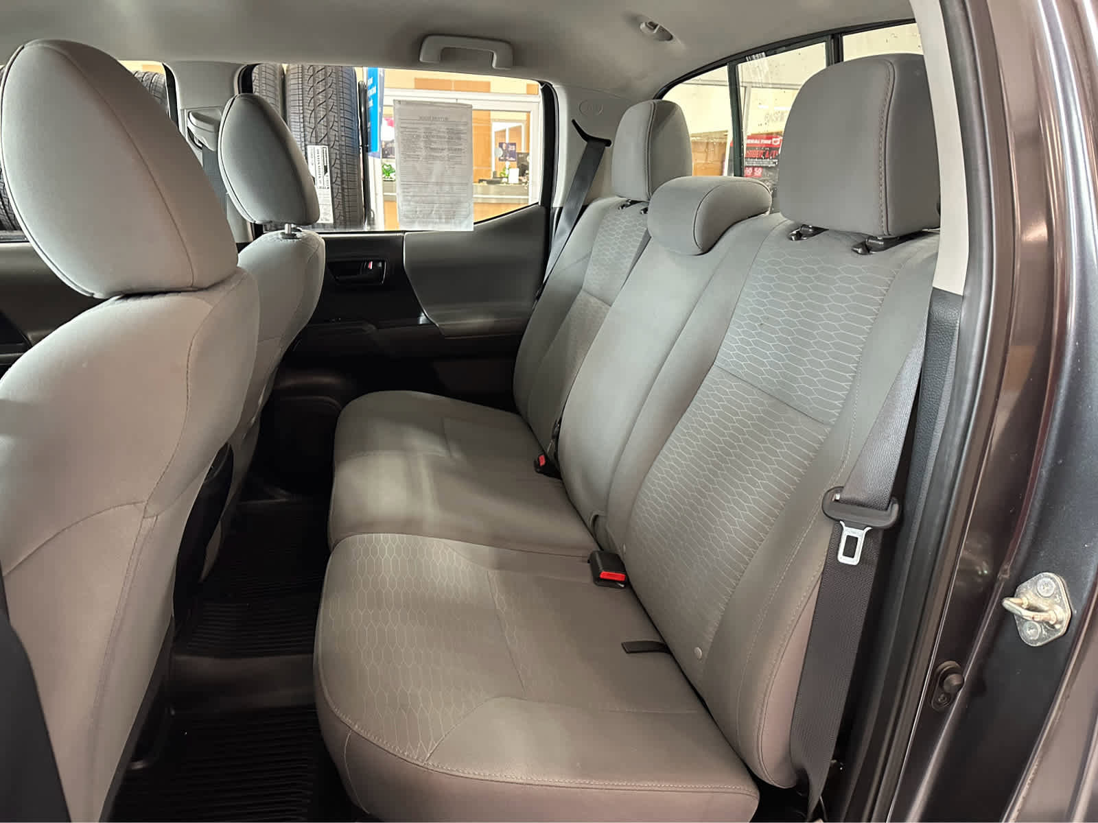 Used 2017 Toyota Tacoma SR w/ Tow Package image 28