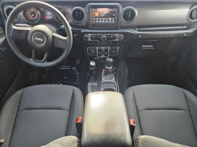 Used 2023 Jeep Wrangler Unlimited Sport AWD/4WD image 15