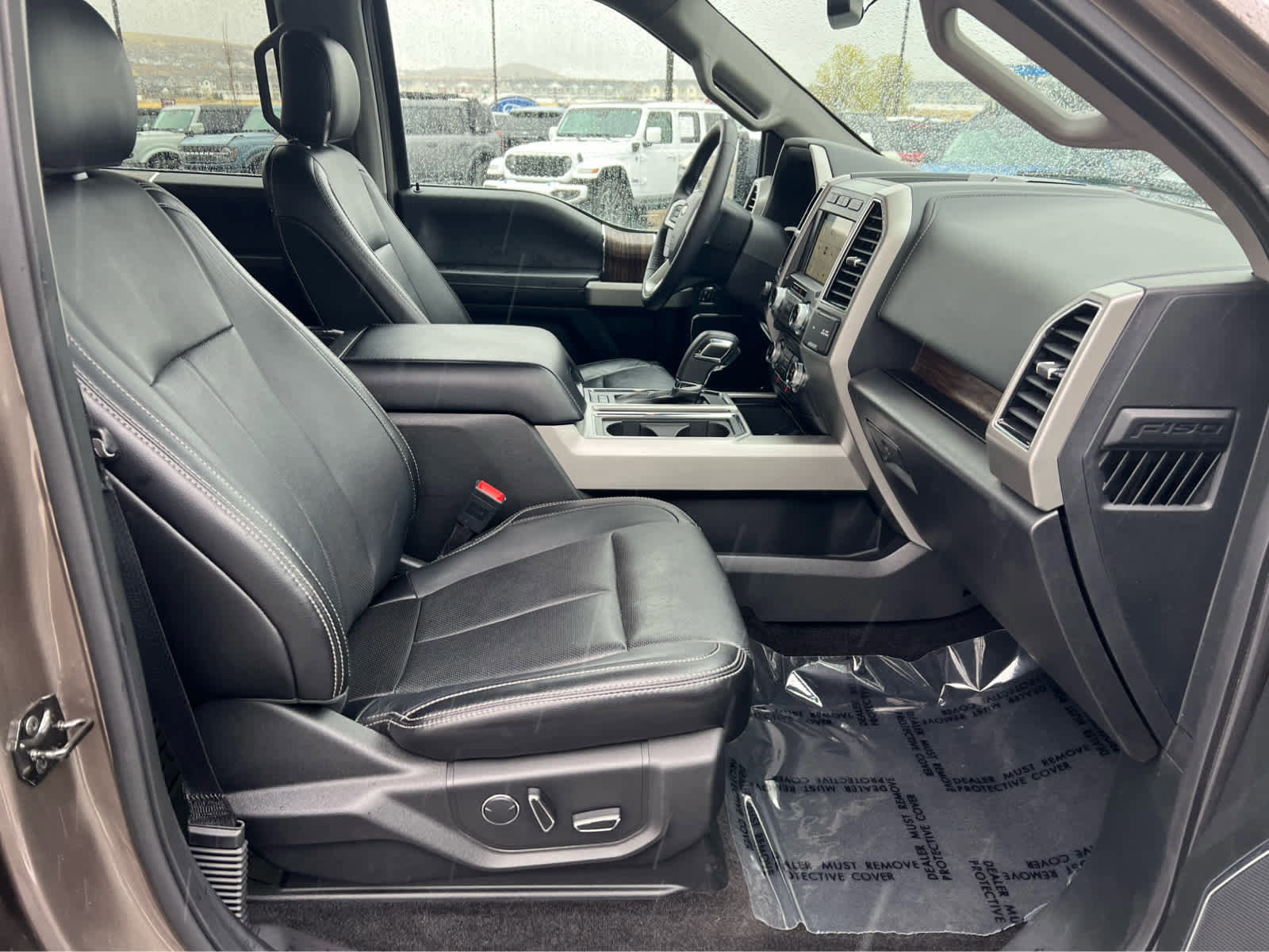 Certified 2018 Ford F150 Lariat w/ Equipment Group 502A Luxury image 17