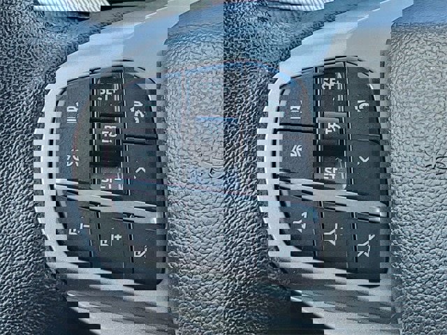 Certified 2022 Ford Explorer XLT w/ Equipment Group 202A image 34