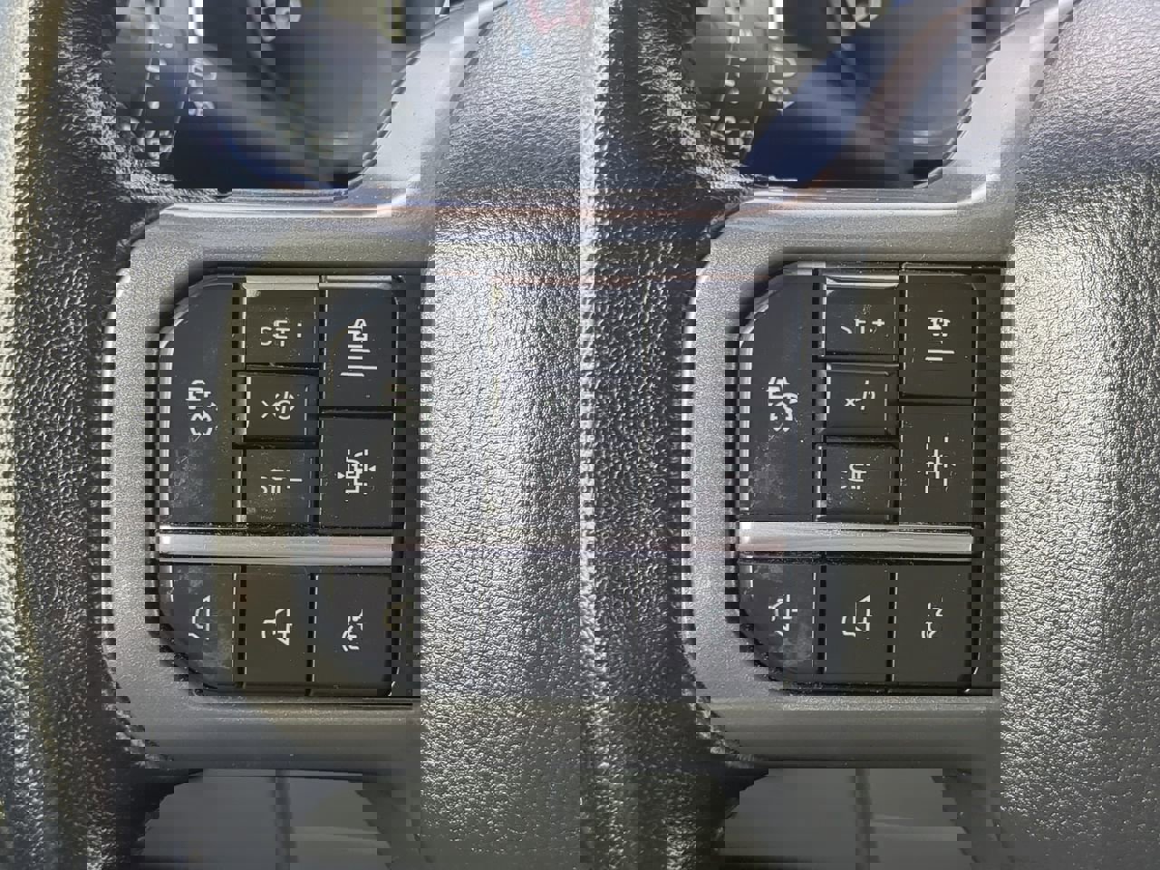 Certified 2022 Ford F150 XLT w/ Equipment Group 302A High image 25