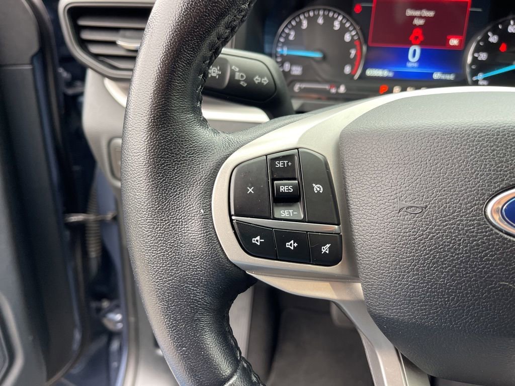 Certified 2021 Ford Explorer XLT image 17