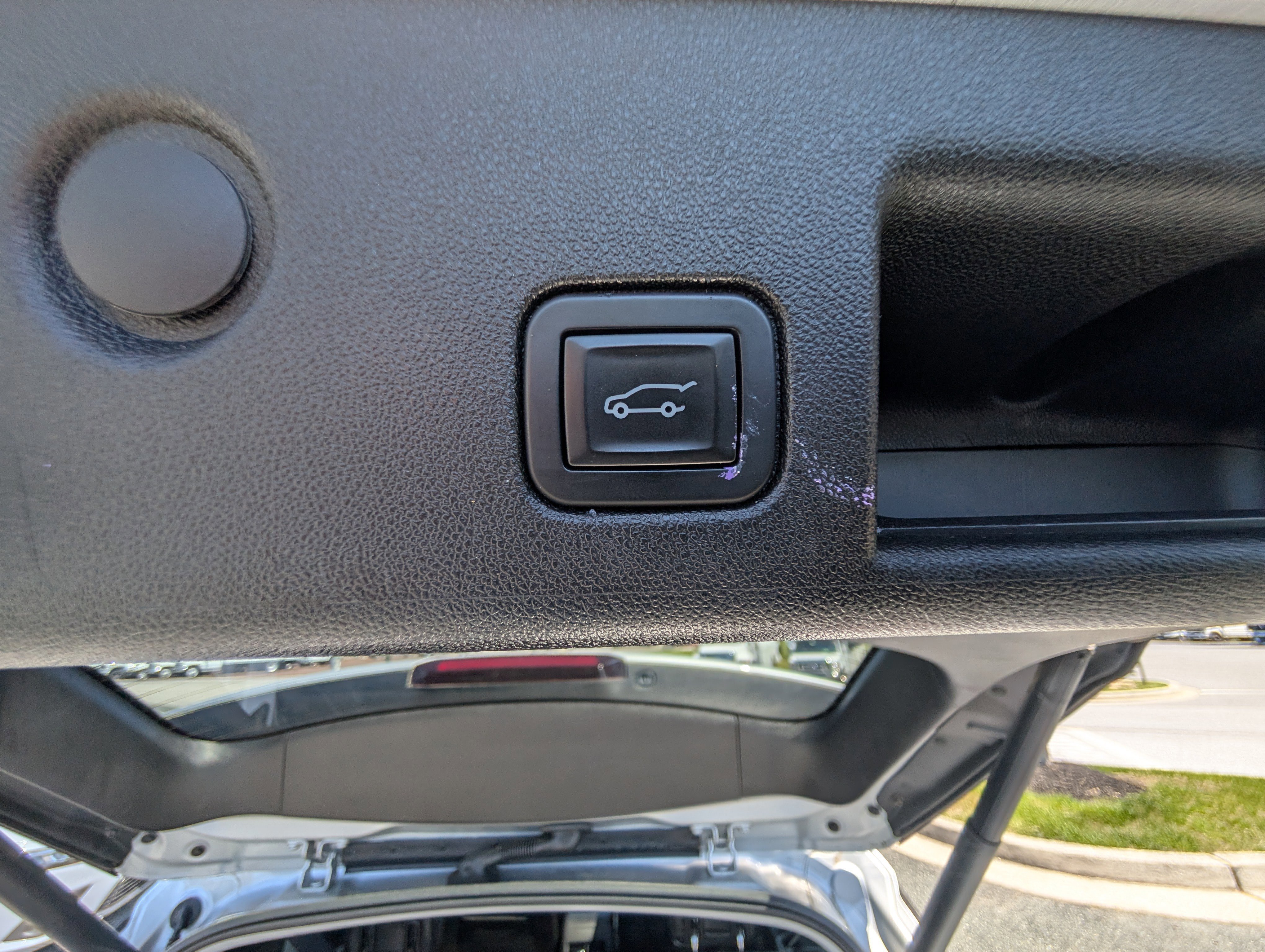 Used 2019 Chevrolet Equinox Premier AWD/4WD image 13