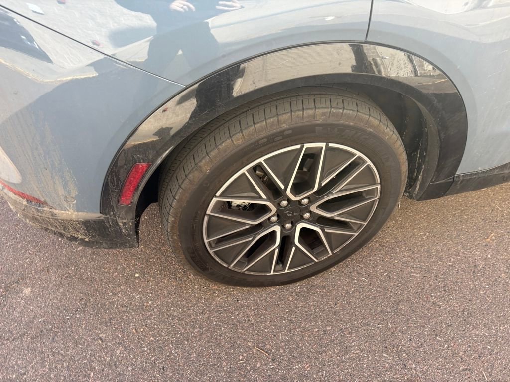 Certified 2024 Ford Mustang Mach-E Premium image 11