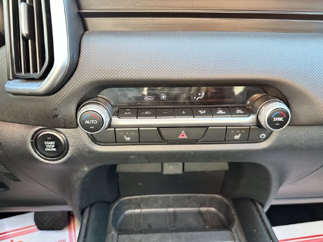 Used 2025 MAZDA CX-50 AWD 2.5 S w/ Preferred Package image 17
