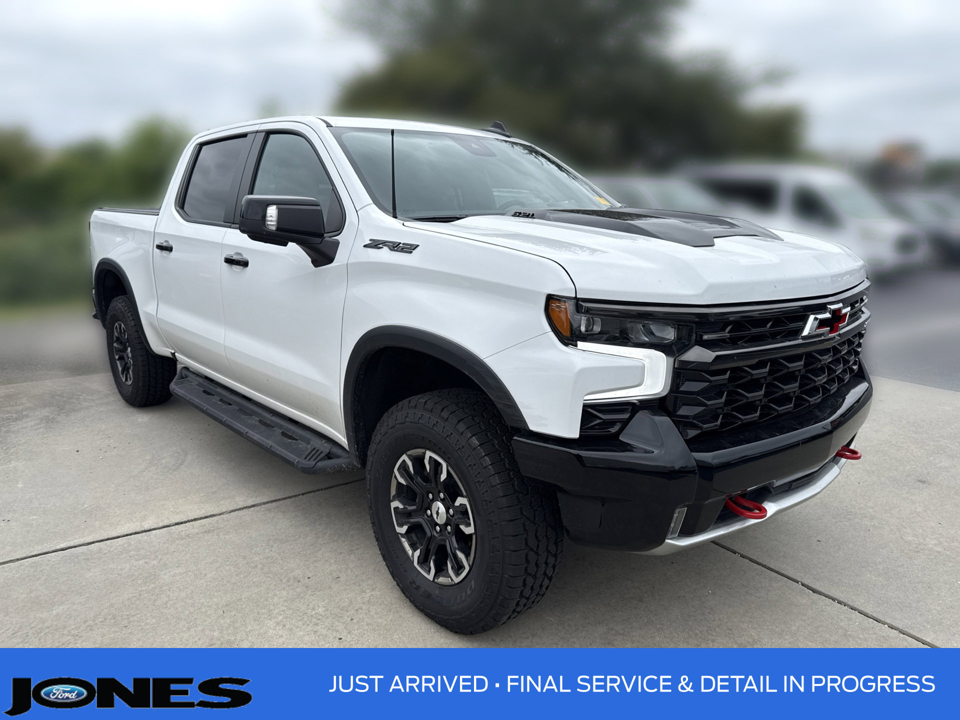 Used 2023 Chevrolet Silverado 1500 ZR2 w/ Technology Package AWD/4WD 360° Tour