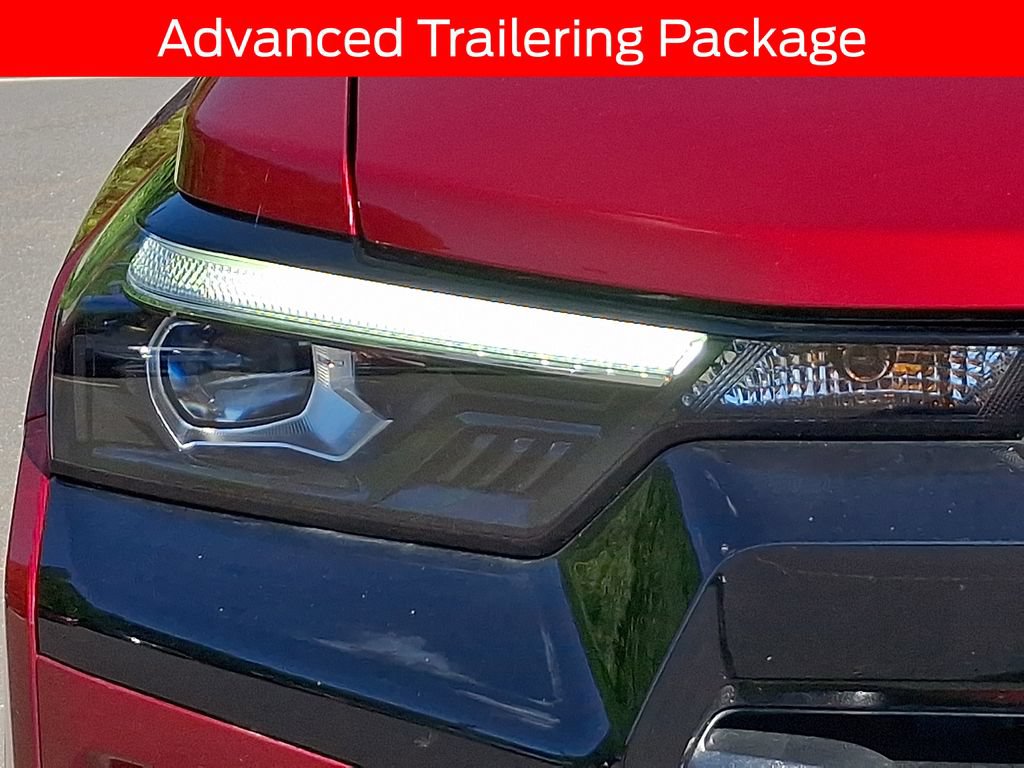 Used 2024 Chevrolet Colorado Z71 w/ Advanced Trailering Package AWD/4WD image 9