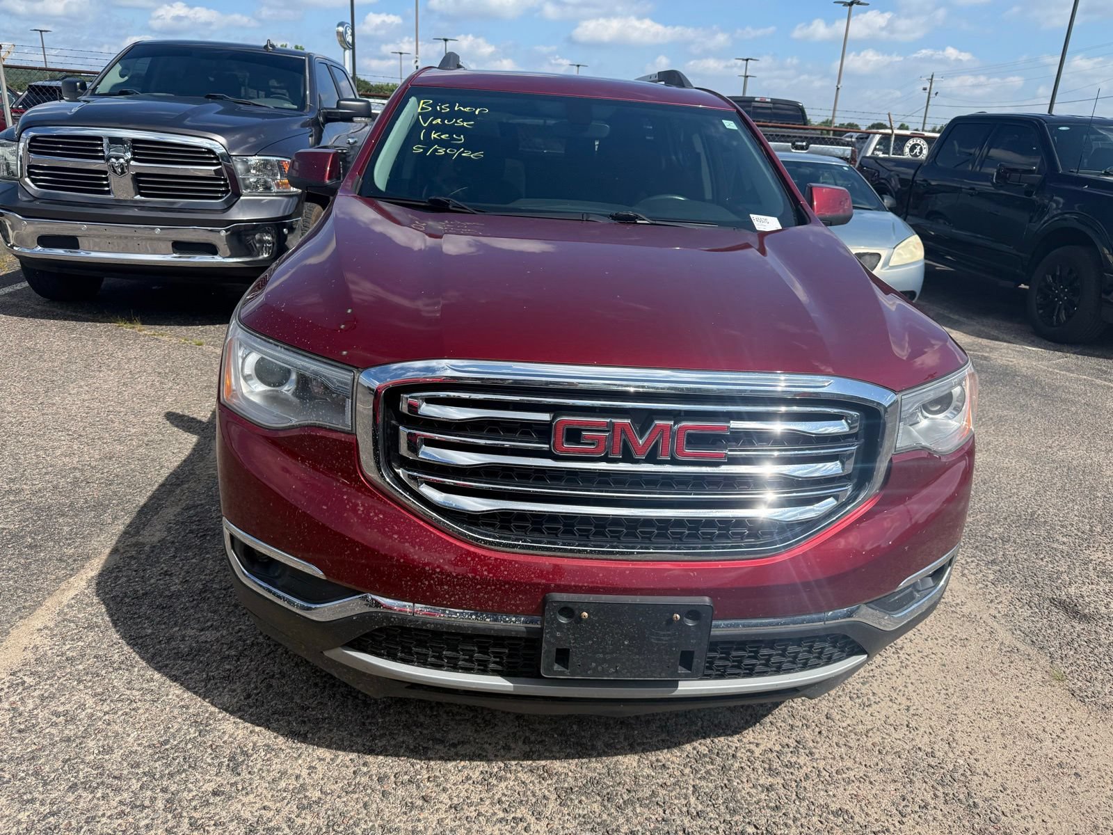 Used 2017 GMC Acadia SLE AWD/4WD image 2