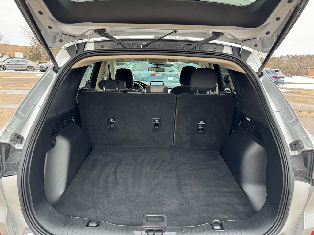 Certified 2020 Ford Escape SE image 5