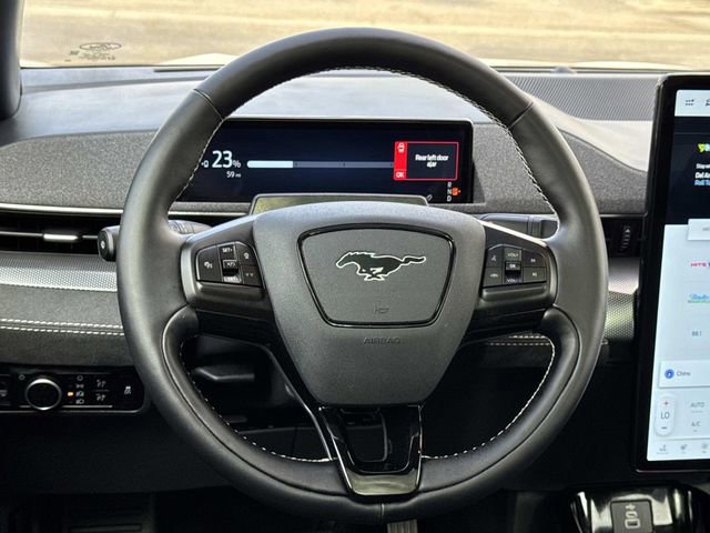 Certified 2025 Ford Mustang Mach-E GT image 8