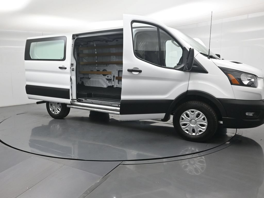 Certified 2025 Ford Transit 250 Low Roof w/ Exterior Upgrade Package RWD image 30