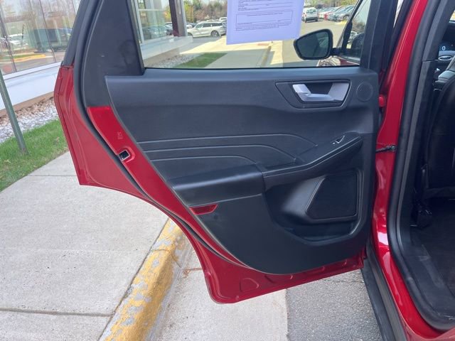 Certified 2025 Ford Escape ST-Line Elite w/ Premium Technology Package AWD/4WD image 19