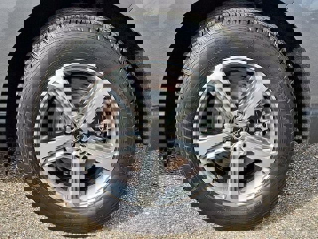 Certified 2023 Ford Edge SEL w/ Convenience Package image 31