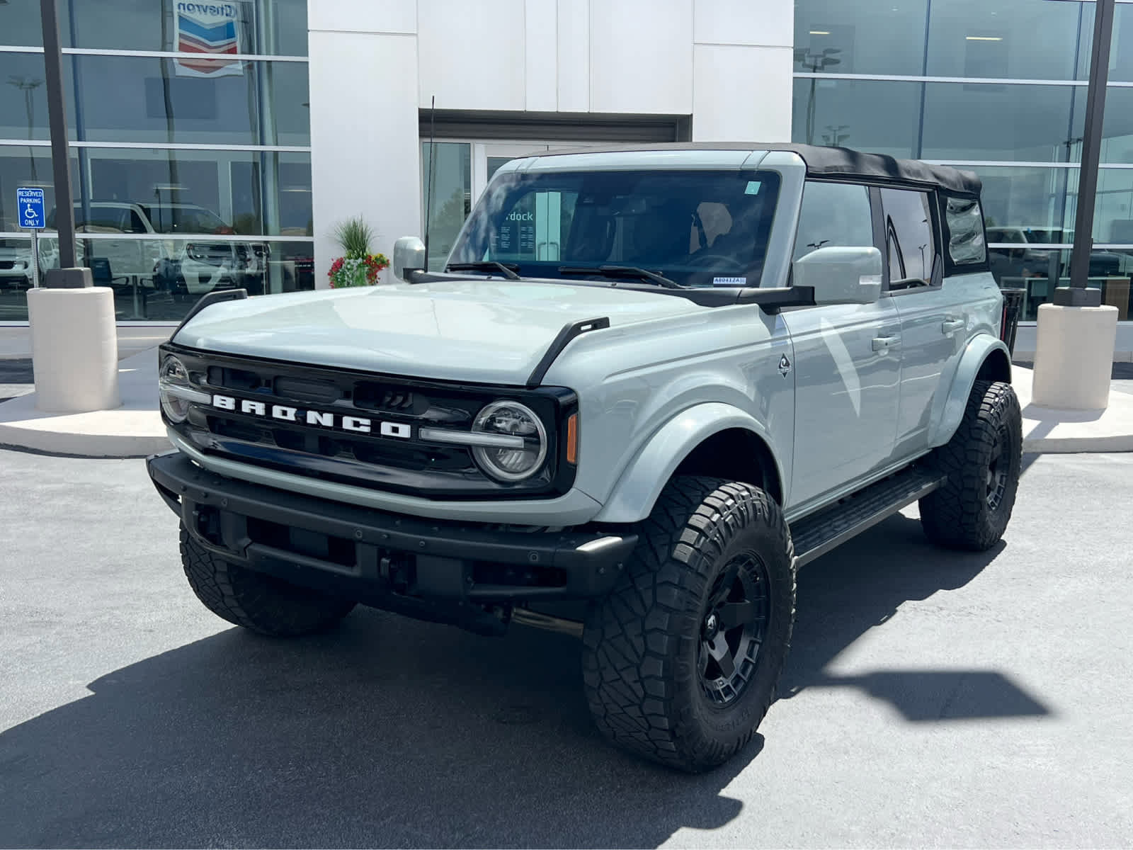 Certified 2021 Ford Bronco Outer Banks AWD/4WD image 2