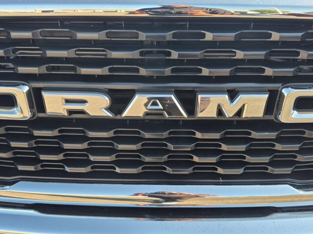 Used 2024 RAM 2500 Big Horn w/ Level 2 Equipment Group AWD/4WD image 5
