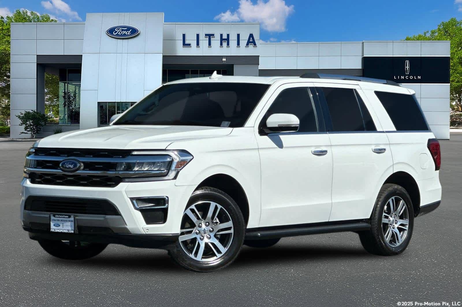 Certified 2024 Ford Expedition Limited RWD image 1