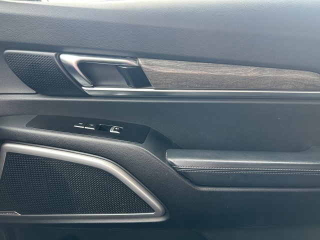 Used 2020 Kia Telluride EX image 16