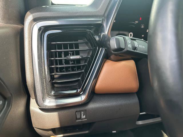Used 2024 GMC Canyon AT4 w/ AT4 Premium Package AWD/4WD image 24