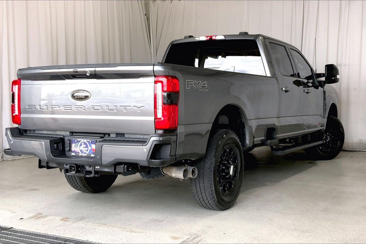 Certified 2025 Ford F350 Lariat w/ Lariat Ultimate Package AWD/4WD image 13