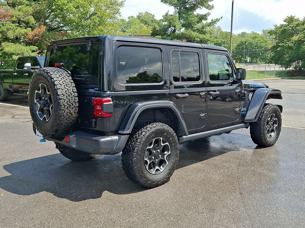 Used 2021 Jeep Wrangler Unlimited Rubicon 4xe w/ Cold Weather Group AWD/4WD image 9