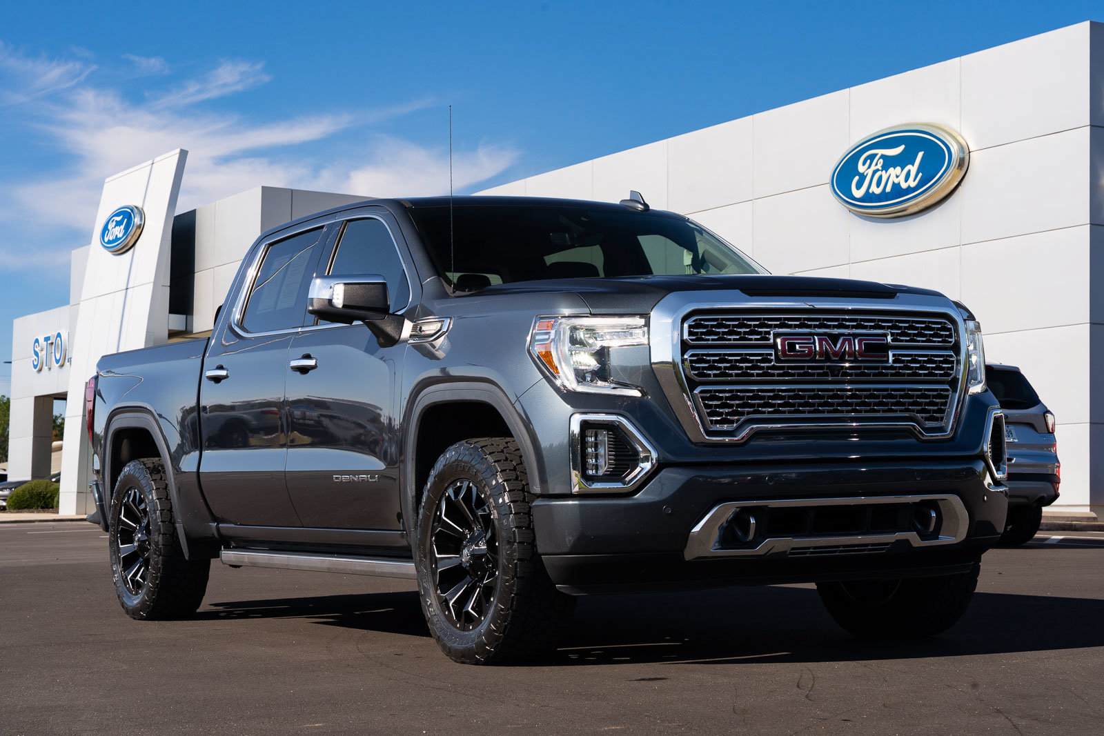 Used 2021 GMC Sierra 1500 Denali w/ Denali Ultimate Package AWD/4WD image 1