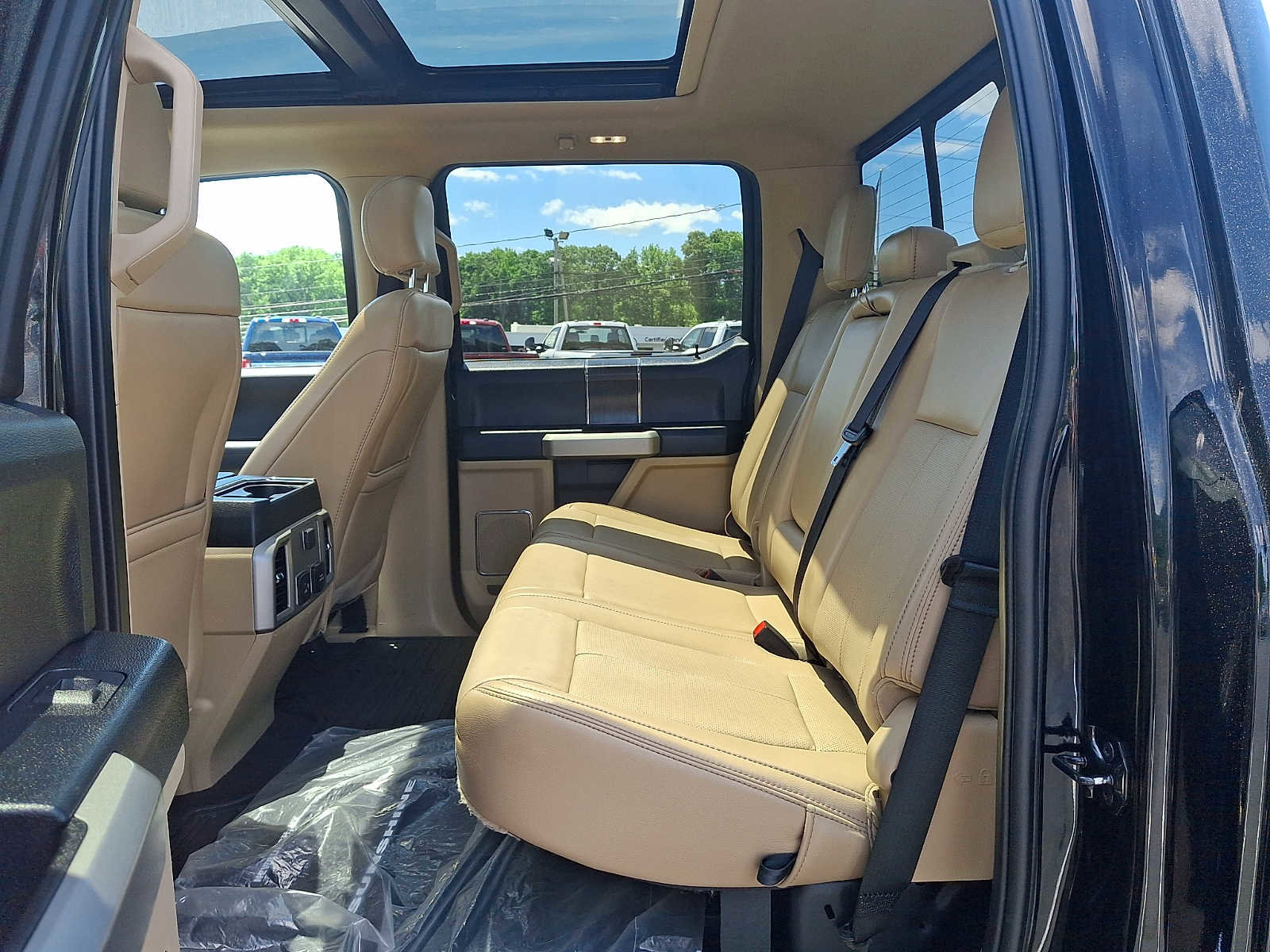Certified 2020 Ford F350 Lariat w/ Lariat Ultimate Package AWD/4WD image 10
