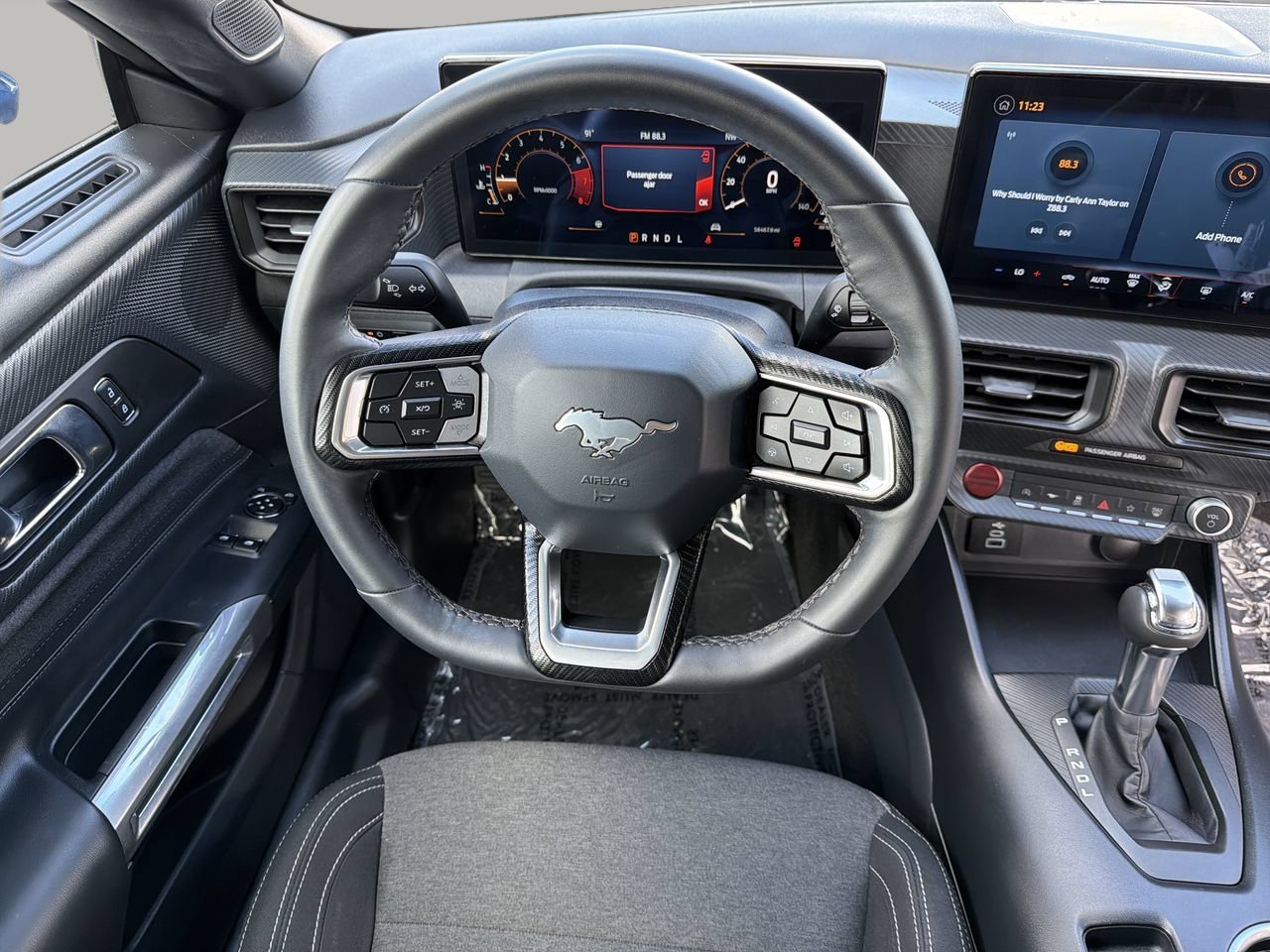 Certified 2024 Ford Mustang Coupe RWD image 12