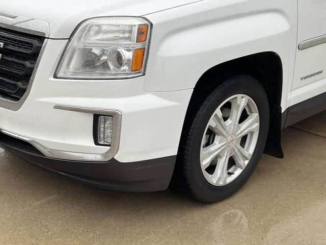 Used 2017 GMC Terrain SLE w/ Driver Alert Package I image 9