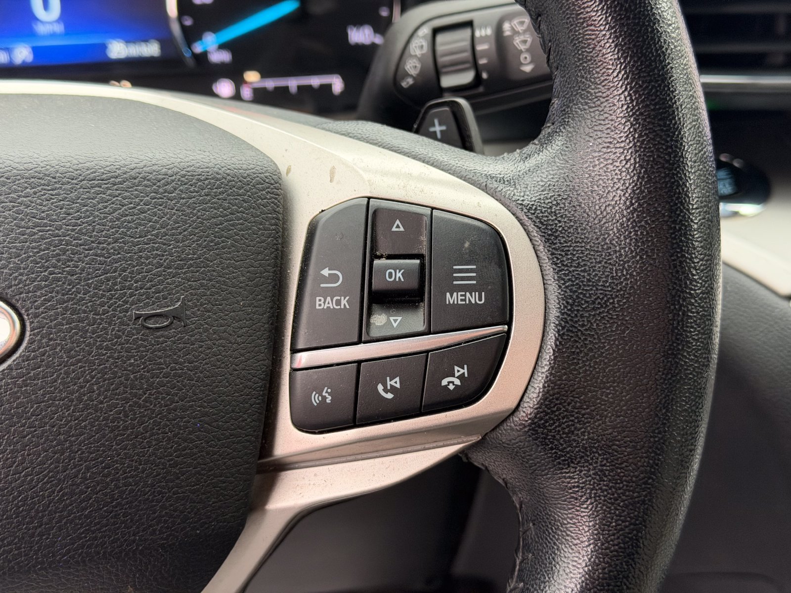 Certified 2021 Ford Explorer XLT w/ Equipment Group 202A RWD image 31