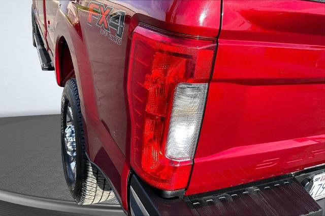 Certified 2017 Ford F350 Lariat w/ Lariat Ultimate Package AWD/4WD image 31