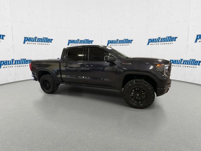 Used 2022 GMC Sierra 1500 AT4X AWD/4WD image 11