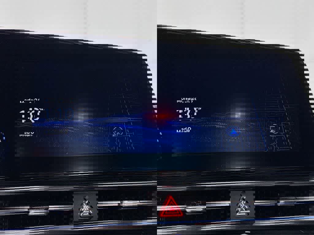 Used 2022 Hyundai Elantra Limited image 19