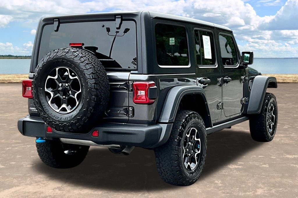 Used 2022 Jeep Wrangler Unlimited Rubicon 4xe w/ Steel Bumper Group AWD/4WD image 8